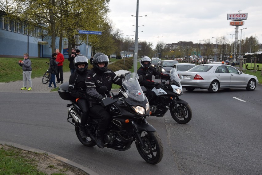 GORZÓW WLKP. Motocykliści rozpoczęli sezon i masowo wyjechali na ulice miasta 