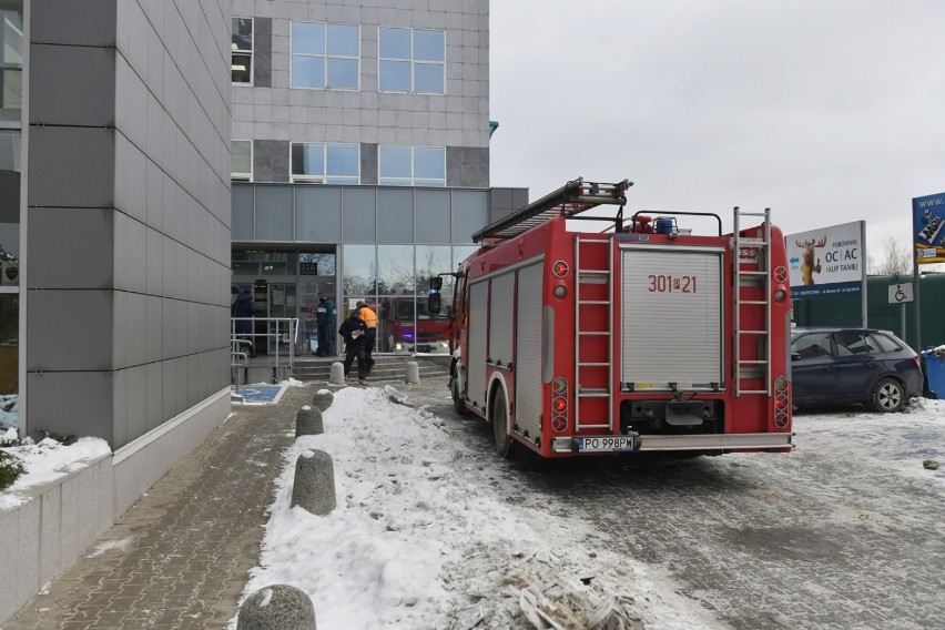 Tak wyglądała ewakuacja budynku przy ul. Gronowej w drugiej...