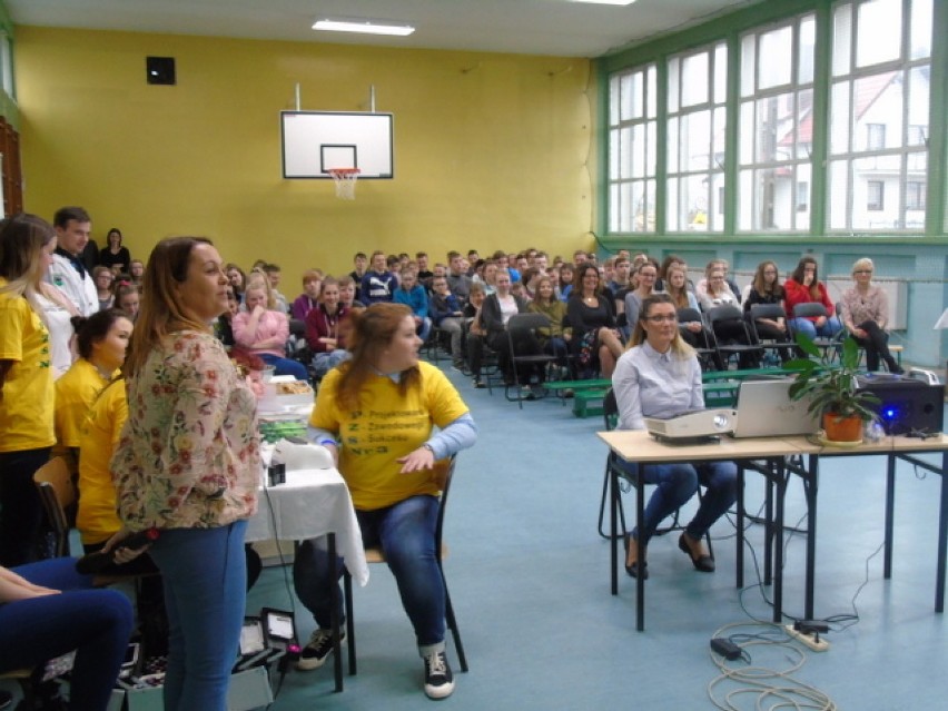 Giełda Edukacyjna w Zespole Kształcenia w Wielkim Klinczu. Uczniowie dowiadywali się o różnych możliwościach [ZDJĘCIA]