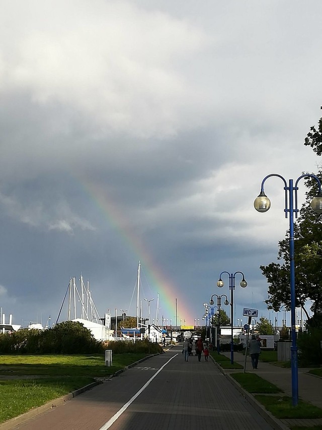 Foto powiat pucki: jesienna tęcza nad Zatoką Pucką