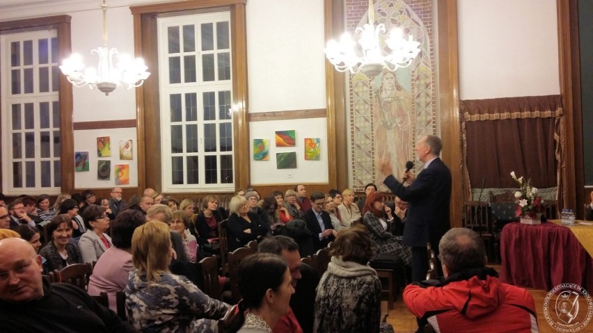 Kujawsko-Pomorski Kurator Oświaty o założeniach reformy edukacji w III LO w Inowrocławiu [zdjęcia]
