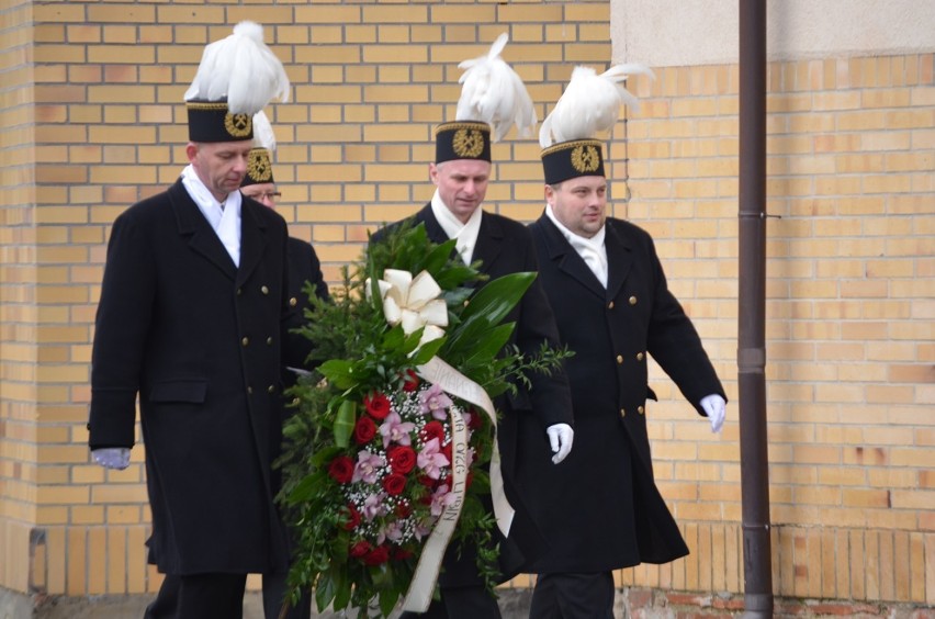 Głogów: Pogrzeb górnika, który zginął w ZG Rudna 