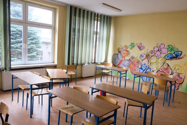 Dawna szkoła przy Staszicach za parę lat zamieni się w Dom Pomocy Społecznej