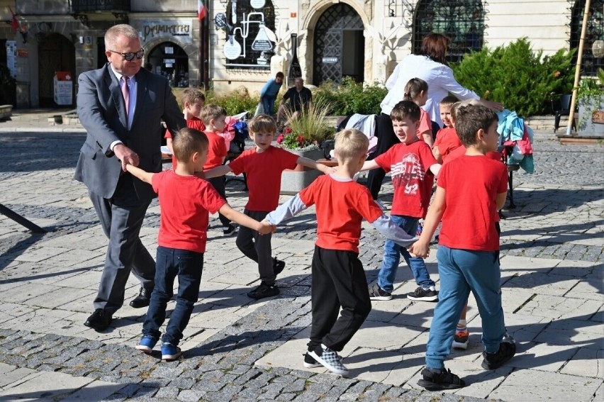 Dzień Przedszkolaka w Sandomierzu. Super zabawa na Starówce. Zobaczcie zdjęcia