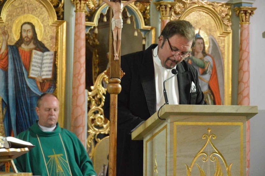 Artyści z Opery Narodowej zaśpiewali w kościele w Smerekowcu