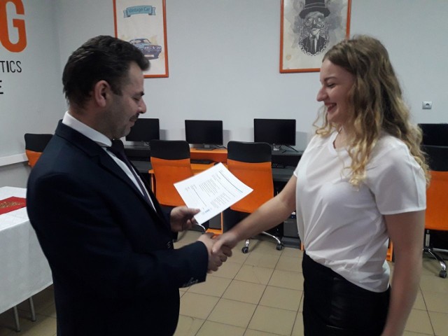W ZSE-E w Radomsku uczniowie odebrali certyfikaty CISCO i ECDL