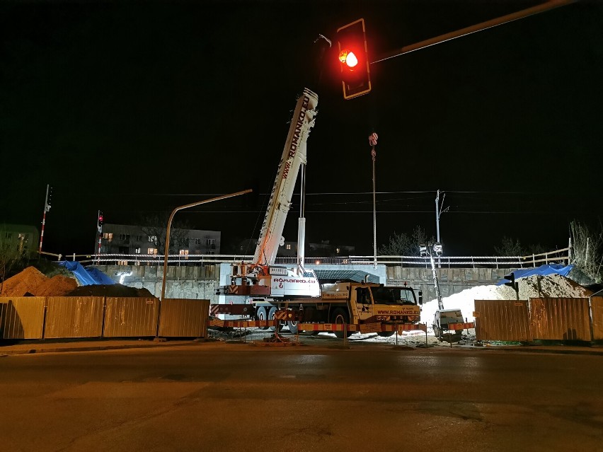 Nocna przebudowa wiaduktu na ul. Kadłubek w Chrzanowie