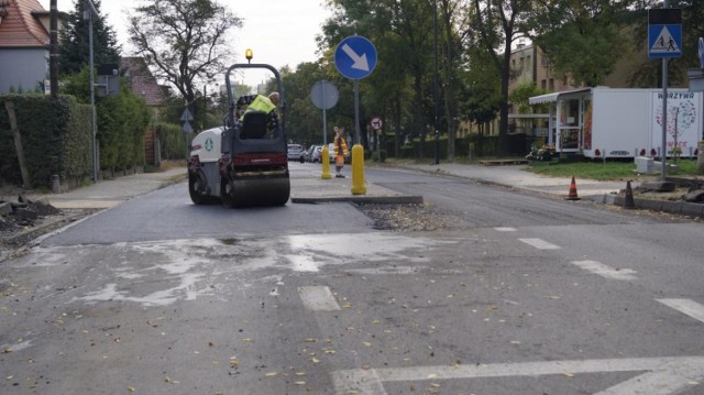 Zobacz kolejne zdjęcia. Przesuwaj zdjęcia w prawo - naciśnij strzałkę lub przycisk NASTĘPNE