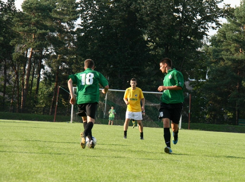 Sparing piłkarski. KSF Zielona Góra - Zagłębie Lubin 13:0.