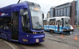 Wrocław. Bardzo zły stan torowiska na pl. Dominikańskim. Są objazdy tramwajów