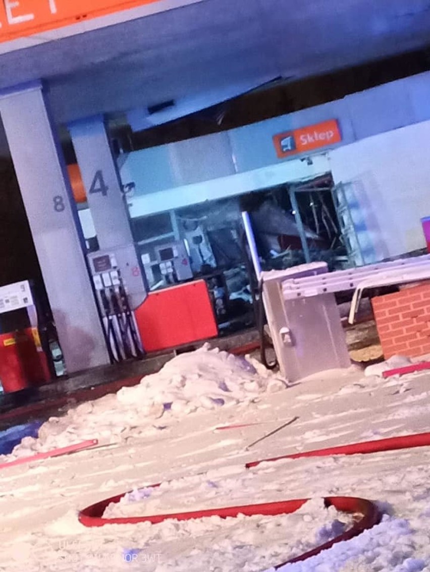 Wybuch na stacji benzynowej w Sosnowcu przy ul. Mieroszewskich. Zawaliła się część budynku, rannych jest dwoje pracowników