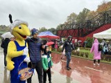 Wodzisławskie bieganie w deszczu. To była pierwsza edycja festiwalu biegowego dla dzieci. Tak wyglądała rywalizacja najmłodszych