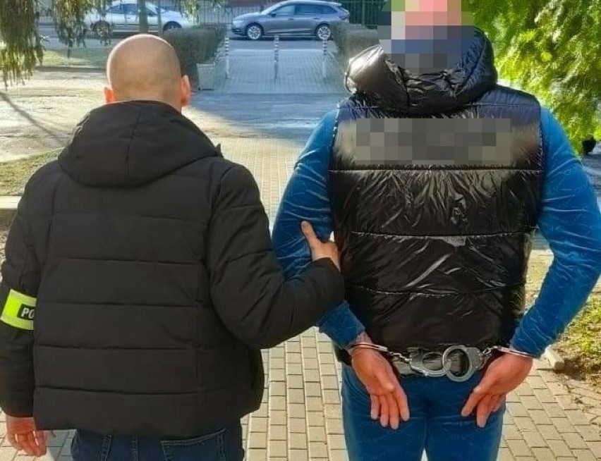 Policjanci z Bydgoszczy zatrzymali 35-letniego mieszkańca...