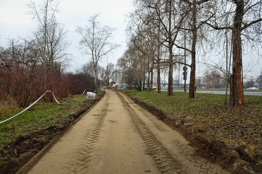 Dolina Służewiecka. Drogowcy budują nową ścieżkę rowerową. To projekt z Budżetu Obywatelskiego