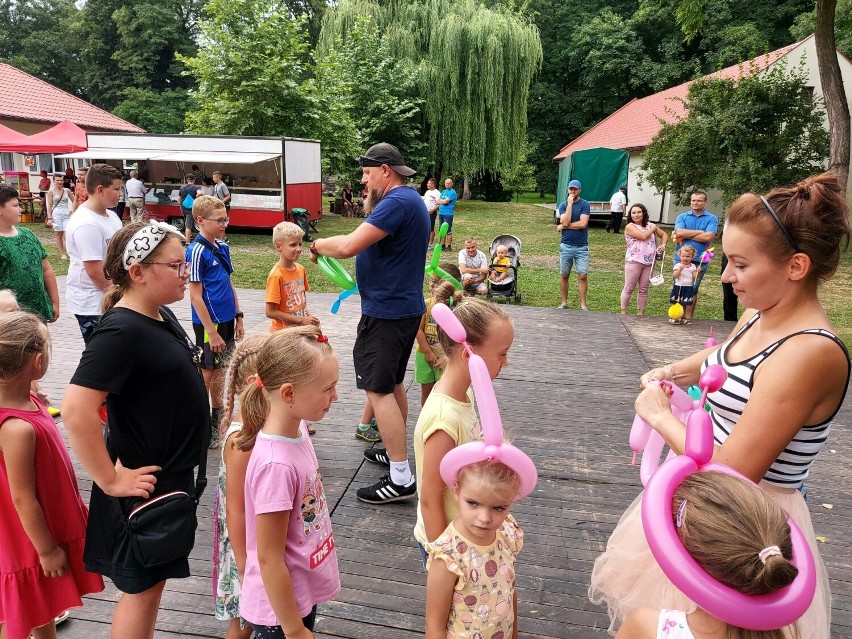 Bezpłatne badania i promocja szczepień na Rodzinnym Pikniku Zdrowia w Medyce [ZDJĘCIA]