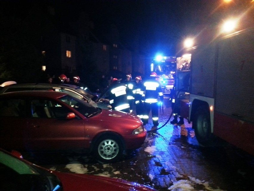 Pożar w Braniewie. Spłonął samochód osobowy