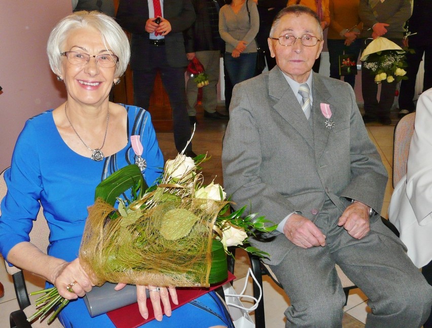 Złote Gody w Sieradzu 2015. Małżeńskie jubileusze świętowało osiem par