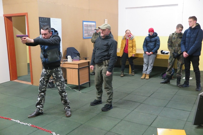 Akcja "Trenuj z wojskiem w ferie" odbyła się w 10 Opolskiej...