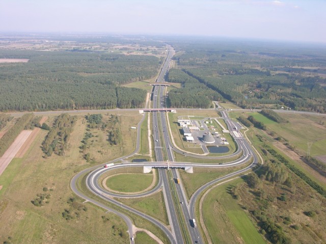 Autostrada A2 z węzłem komunikacyjnym w Nieborowie oraz okolice