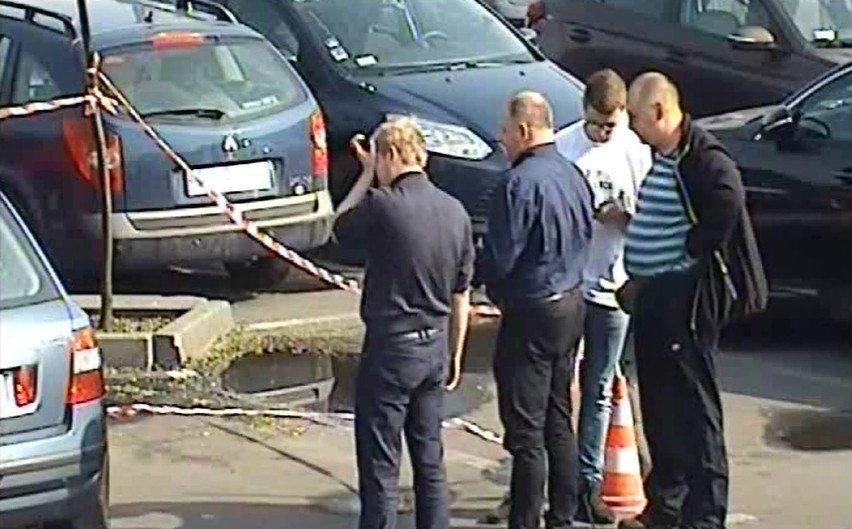 Policyjna prowokacja w Katowicach. "Pijany" kierowca i reakcja ludzi [ZDJĘCIA, WIDEO]