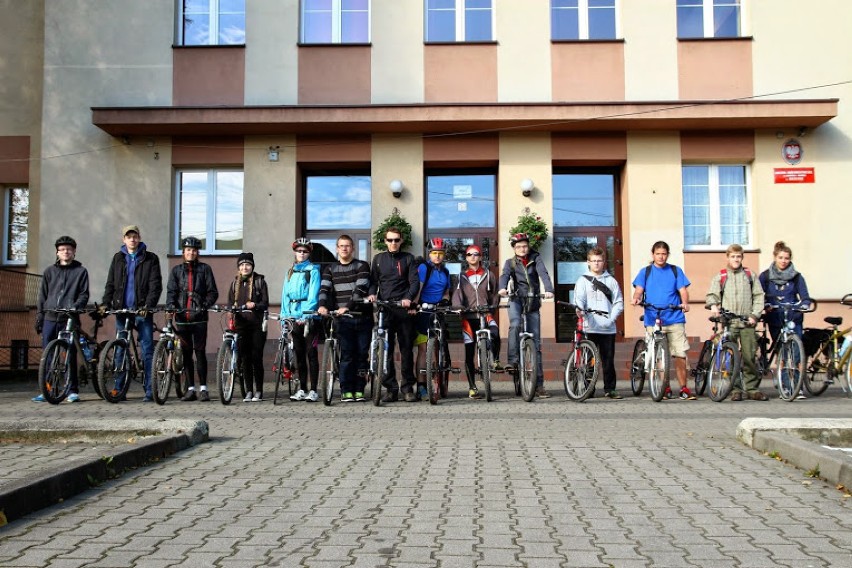 I LO w Mikołowie: uczniowie podążyli szlakiem wrześniowych walk