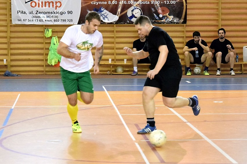Pilska Liga Futsalu: Mistrzem BestDrive Mrotek, na podium Darpol i Deep Diver. Zobaczcie zdjęcia z 14. kolejki i zakończenia rozgrywek
