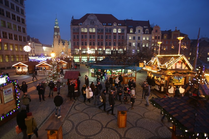 Jarmark Bożonarodzeniowy we Wrocławiu. Początek już w piątek, 22 listopada (SZCZEGÓŁY, ATRAKCJE)