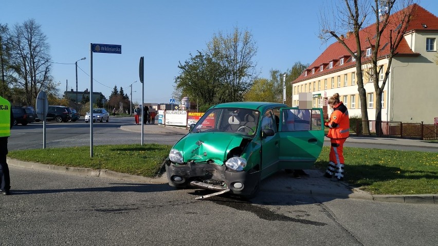 Oleśnica: Kolizja dwóch aut na Ludwikowskiej (FOTO)  