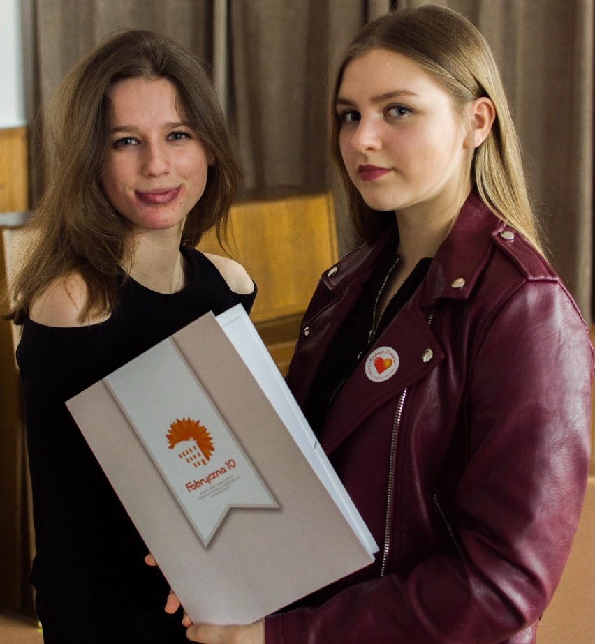 "Mam talent" białostockich wolontariuszy dla fundacji „Pomóż im” [foto]