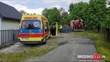 Mokrzyska. Tragedia pod Brzeskiem. Nie żyje 89-letni mężczyzna przygnieciony ciągnikiem rolniczym [ZDJĘCIA]