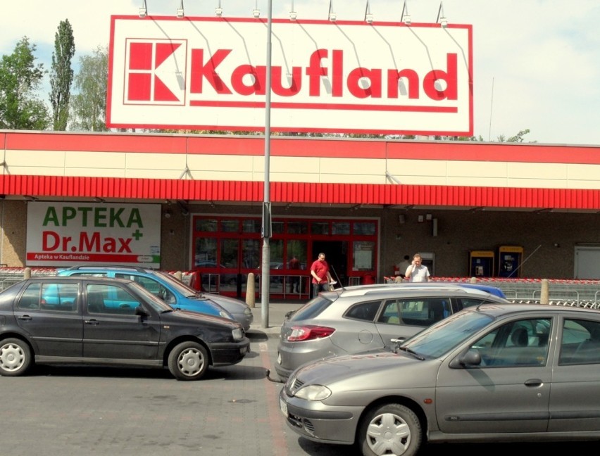 Siemianowice: W Kauflandzie była bomba. Ewakuowano ponad 100 osób.
