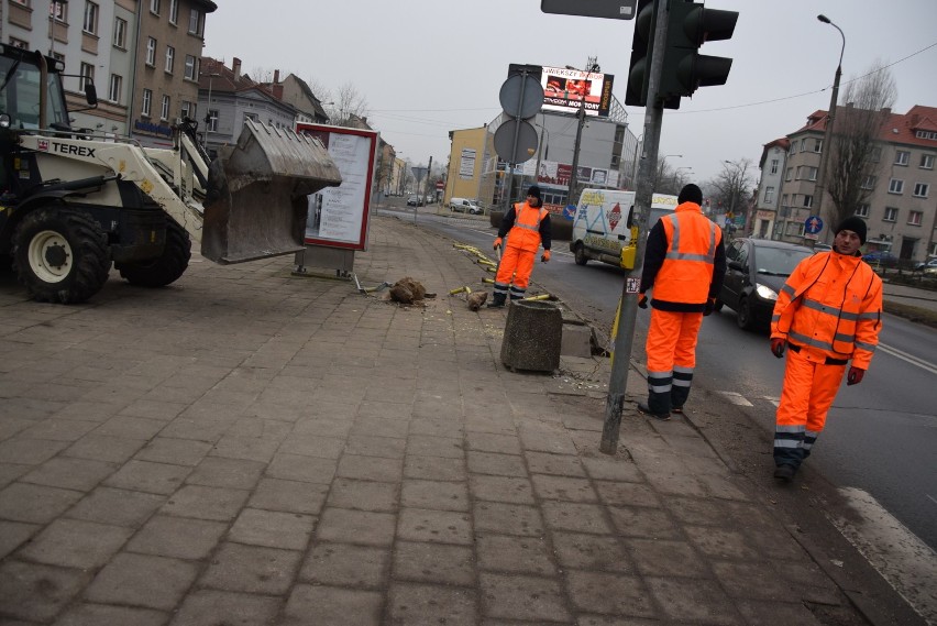 W czwartek 15 lutego rozpoczął się remont ul. Sikorskiego w...