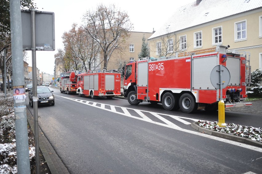 Cztery wozy strażackie zjechały pod budynki sióstr zakonnych