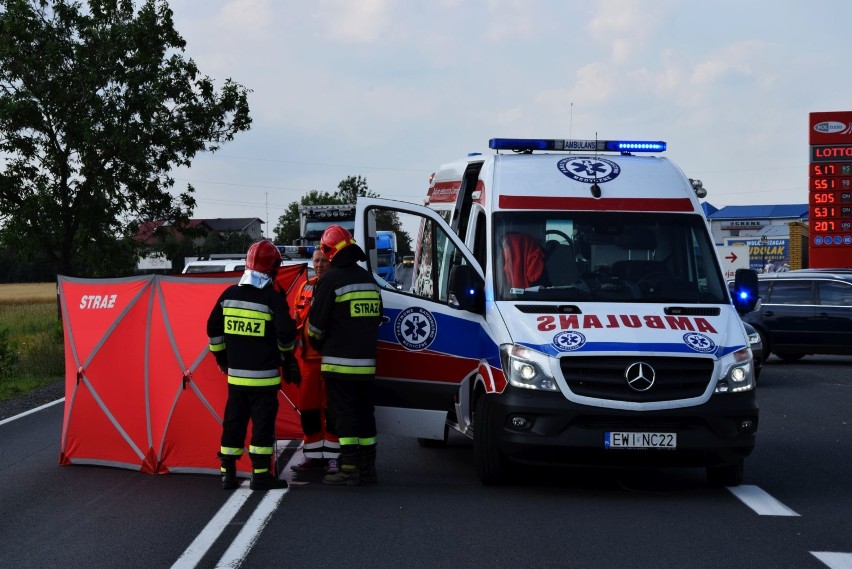 Śmiertelny wypadek na wylocie z Wielunia. Zginął 49-letni kierowca skutera [AKTUALIZACJA]