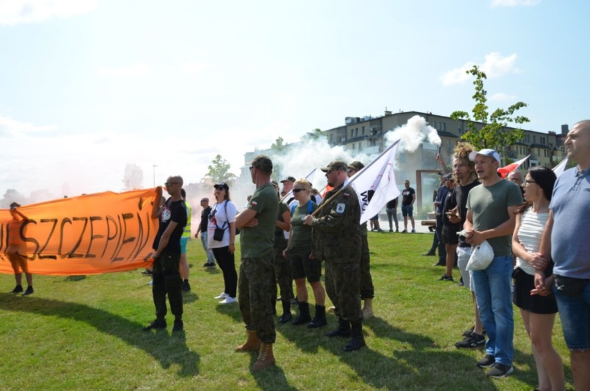 Przez Głogów przeszedł kolejny protest środowisk kibicowskich. Było spokojniej niż w kwietniu