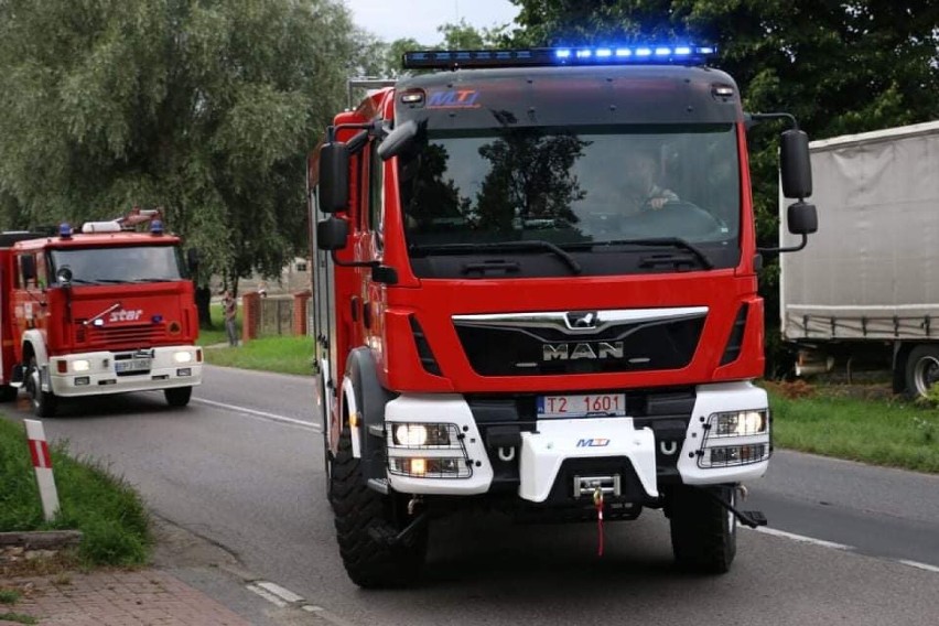 OSP w Szczytach ma już nowy samochód ratowniczo-gaśniczy