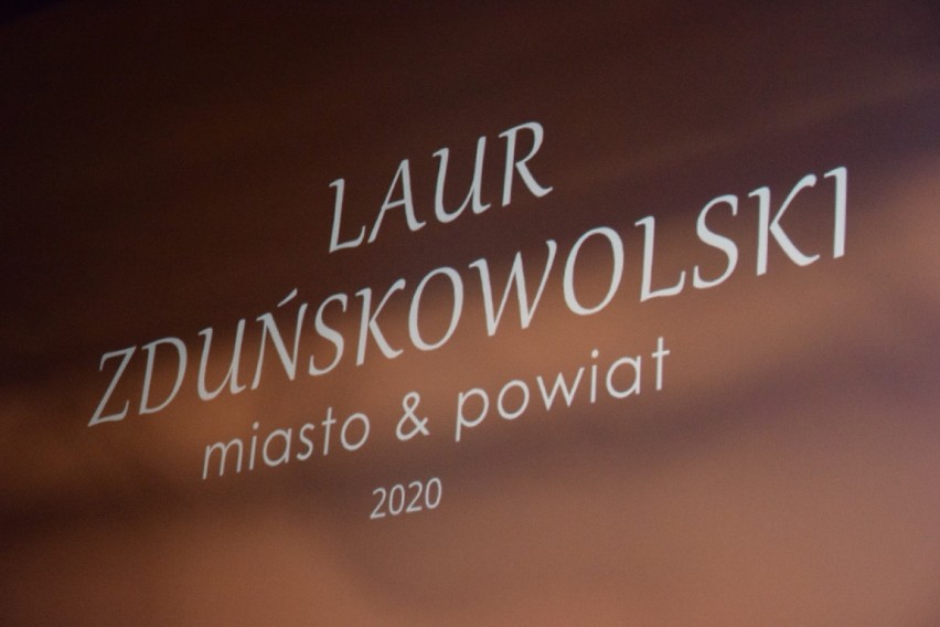 Gala w Ratuszu Laur Zduńskowolski Miasto i Powiat 2020 [zdjęcia i wideo]