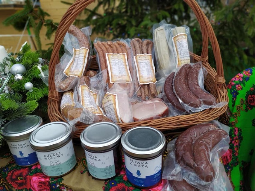 Agro-Bazar w Bielsku-Białej pomaga w potrzebie: produkty na święta w prezencie 