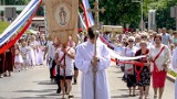 Największa w Wałbrzychu procesja Bożego Ciała przeszła przez Podzamcze