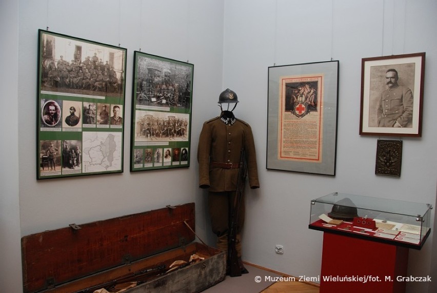 Wystawa o bohaterach walk o polskie granice w Muzeum Ziemi Wieluńskiej FOTO