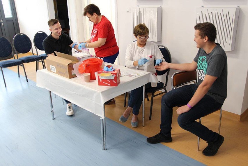 Urodzinowa akcja poboru krwi "Na ludową nutę" w Przygodzicach