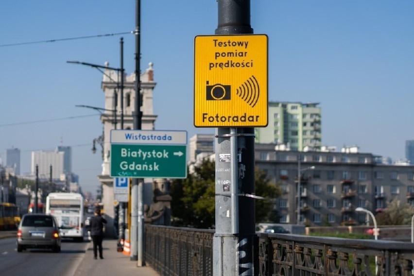 Fotoradary na moście Poniatowskiego rejestrują kierowców od roku