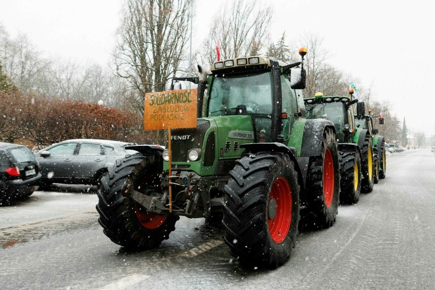 Białystok. Protest rolników 24 stycznia. Przejazdom...