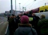 Interwencja Straży Miejskiej na Zgierskiej. SM: Pasażerowie byli pijani i grozili śmiercią [wideo]