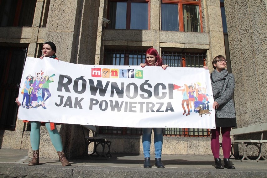 XIII Krakowska Manifa: „Równość jak powietrze” [ZDJĘCIA]