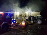 Pożar budynku gospodarczego w Mezowie  ZDJĘCIA AKTUALIZACJA