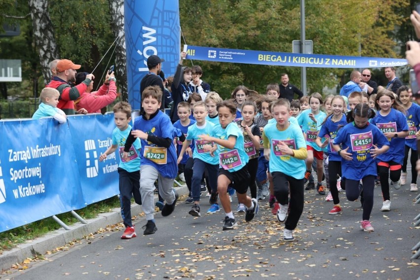 Urwisy i małolaty na trasie Mini Mini Kraków Run