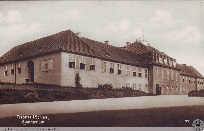 Budynek powstawał w latach 1924-29 jako szkoła gimnazjalna.