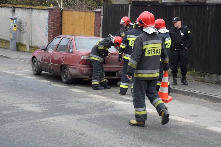 W środę ok. 11:00 na miejscu parkingowym na ulicy Słomianka...