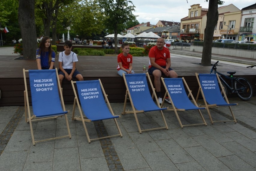 Strefa Kibica zlokalizowana jest na placu Narutowicza w...